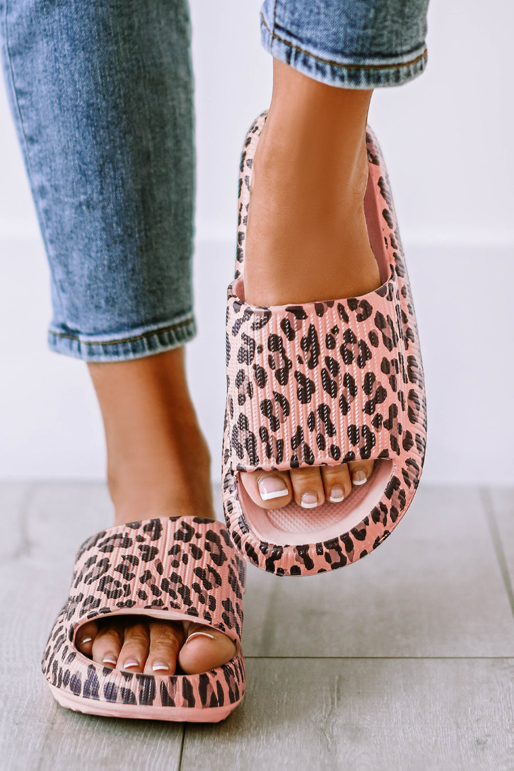 Pink Leopard Print Slippers